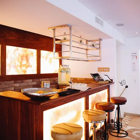 Arte Hotel 3*